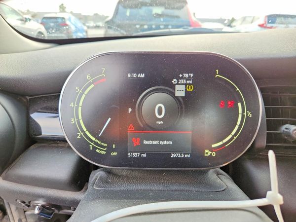 2021 MINI COOPER