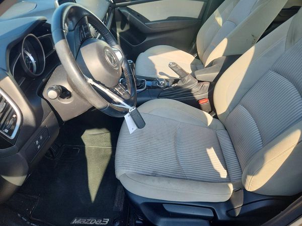 2014 MAZDA 3
