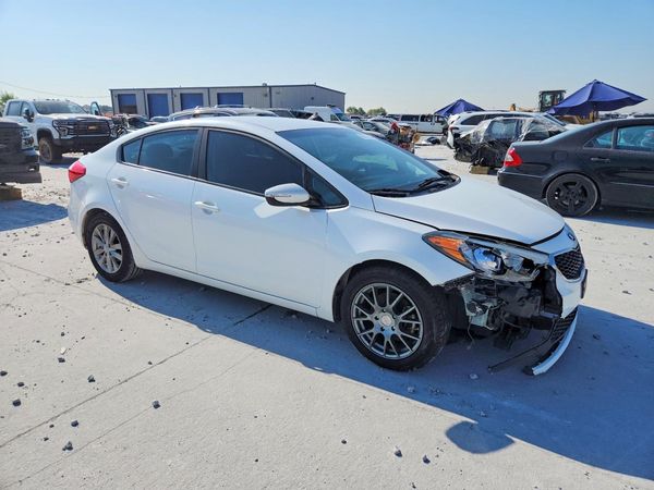 2016 KIA FORTE