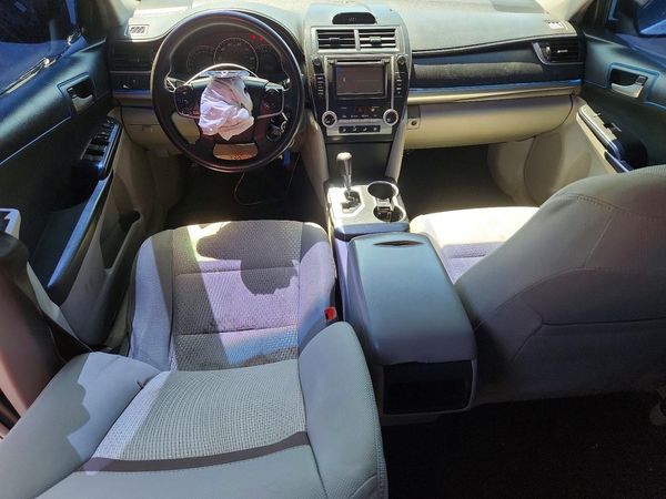 2012 TOYOTA CAMRY