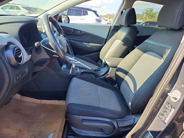 2018 HYUNDAI KONA SEL