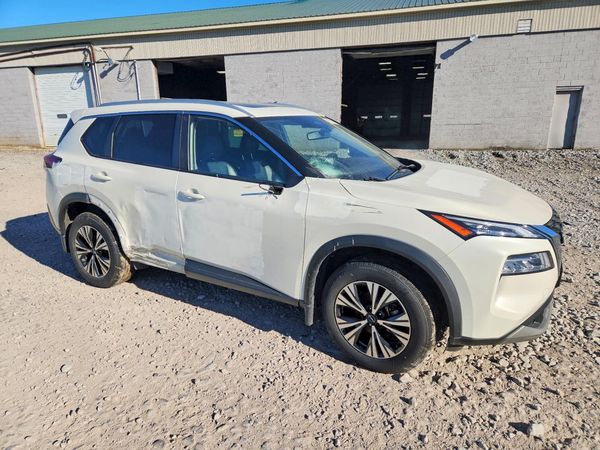 2022 NISSAN ROGUE SV — Passenger 3/4