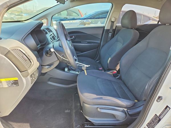2014 KIA RIO 1.6 AT LX STD/Power