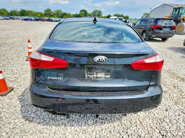 2016 KIA FORTE