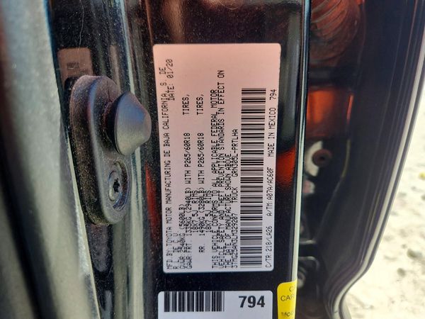 2020 TOYOTA TACOMA Limited