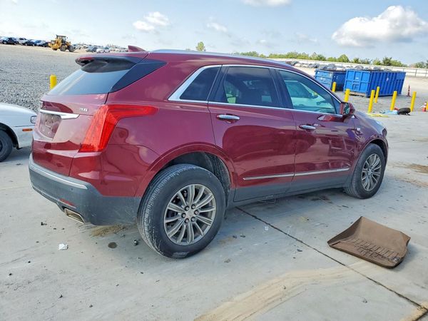 2017 CADILLAC XT5
