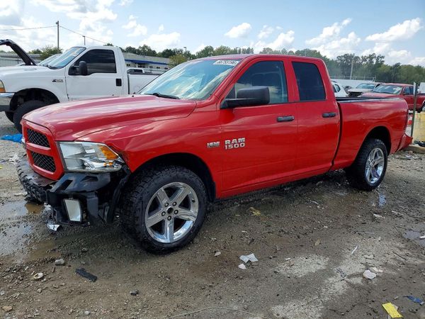 2015 RAM 1500 ST