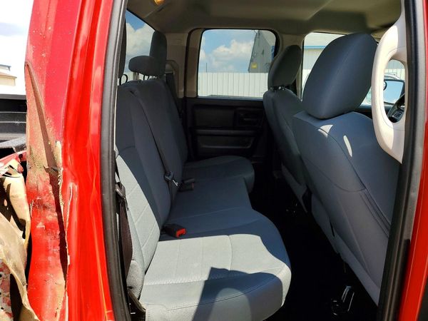 2015 RAM 1500 ST