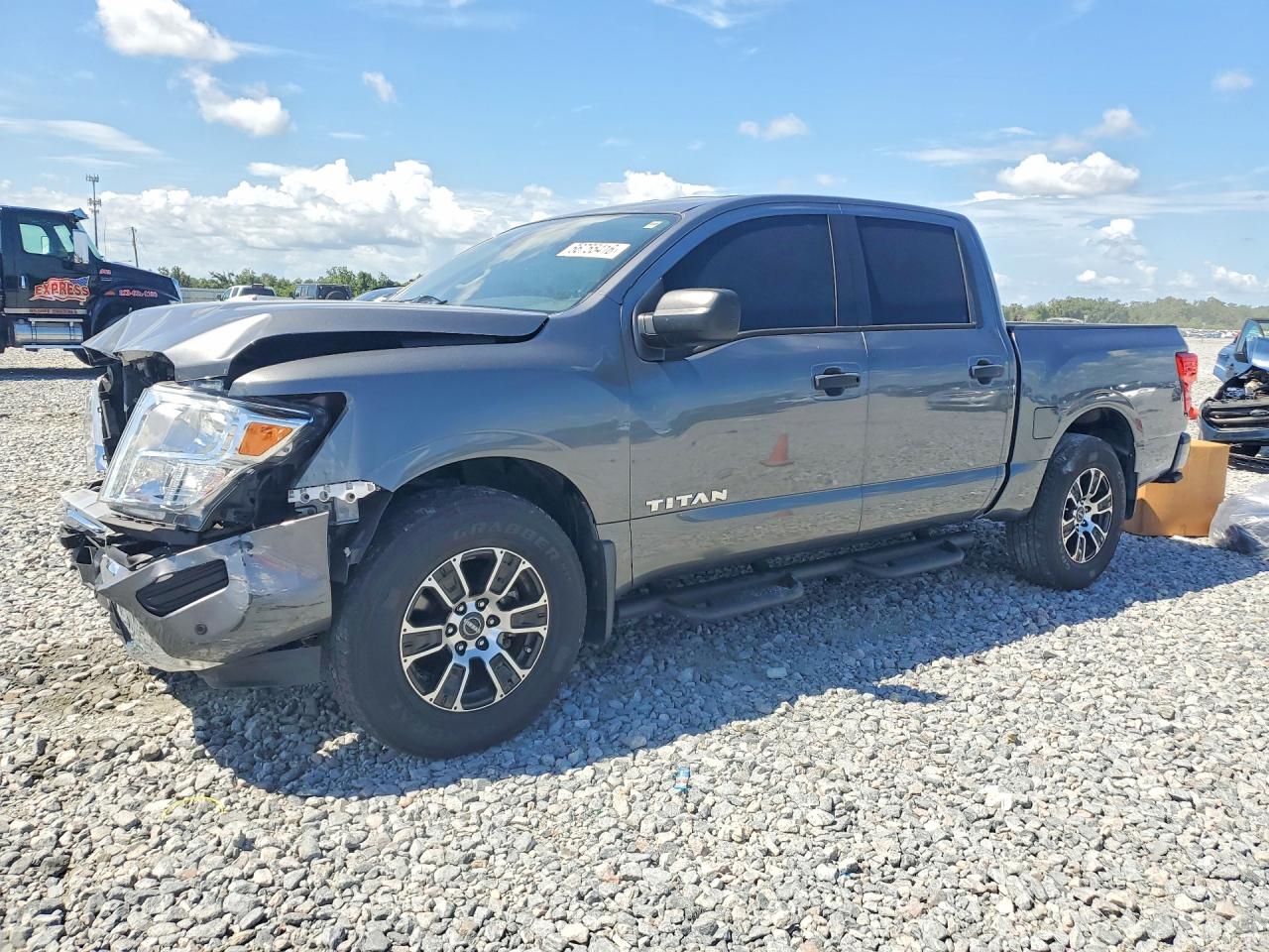 2023 NISSAN TITAN