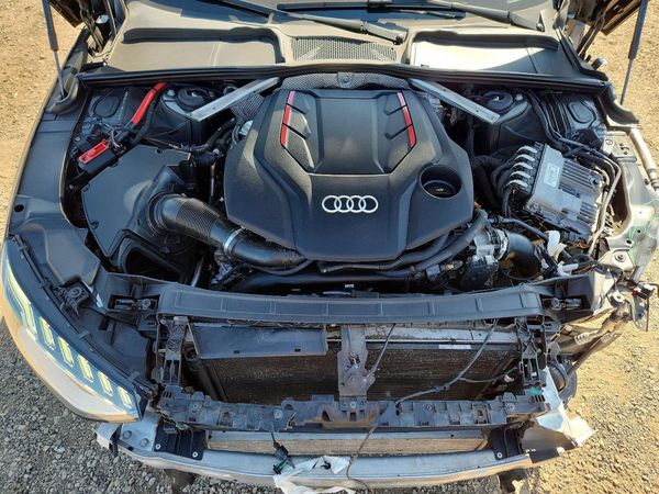 2021 AUDI S4 quattro Premium Plus