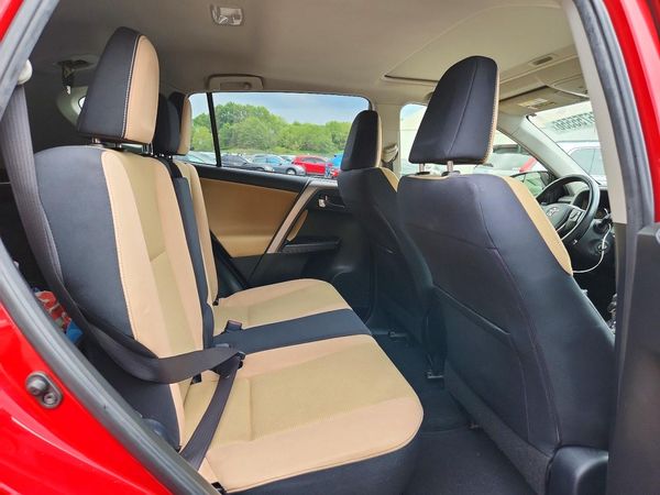 2016 TOYOTA RAV4