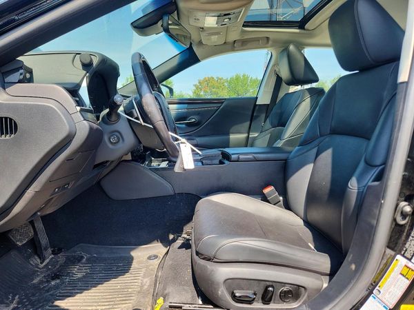 2021 LEXUS ES 250 350 Premium