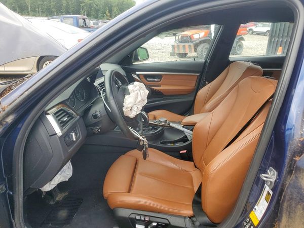 2016 BMW 3 SERIES xDrive SA — DENT