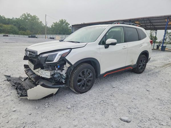 2023 SUBARU FORESTER