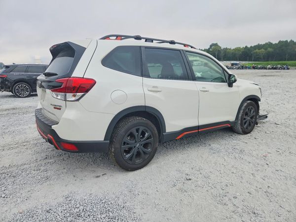 2023 SUBARU FORESTER