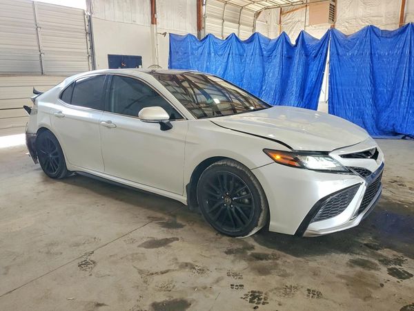 2022 TOYOTA CAMRY