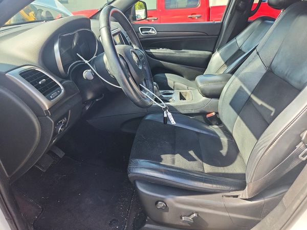 2018 JEEP GRAND CHEROKEE Laredo