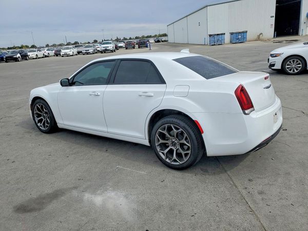 2018 CHRYSLER 300