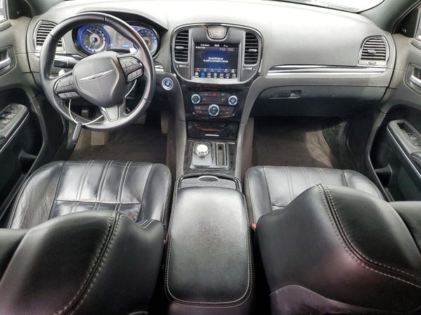 2018 CHRYSLER 300