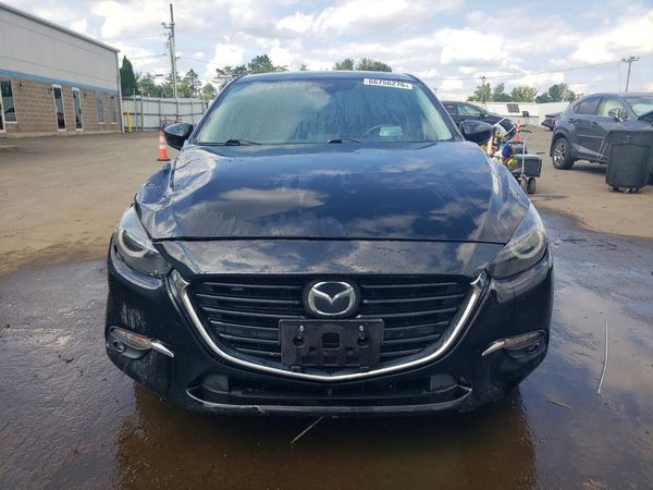 2017 MAZDA 3