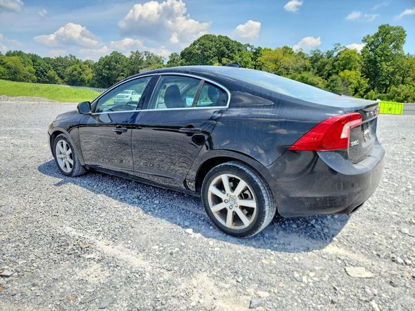 2016 VOLVO S60 SV33 Premier