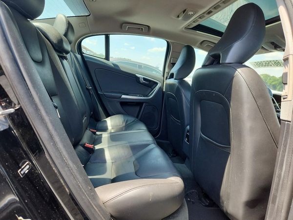 2016 VOLVO S60 SV33 Premier
