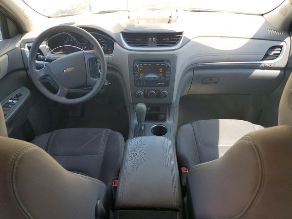 2014 CHEVROLET TRAVERSE LS