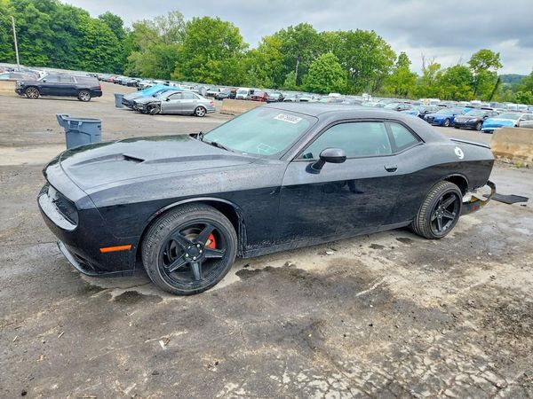 2020 DODGE CHALLENGER SXT
