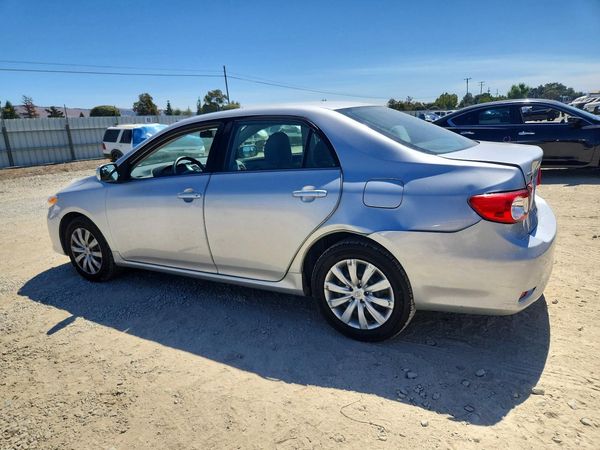 2013 TOYOTA COROLLA