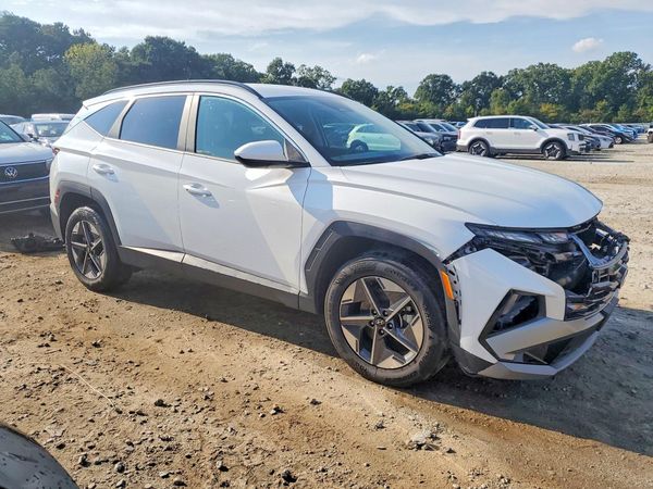 2026 HYUNDAI TUCSON SEL, SEL Plus