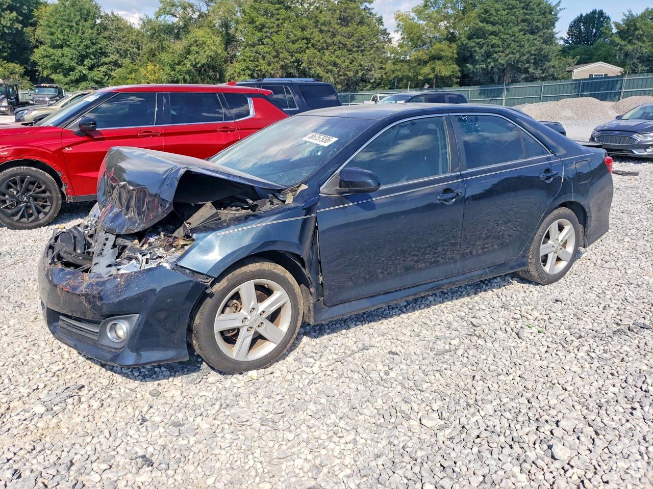 2014 TOYOTA CAMRY