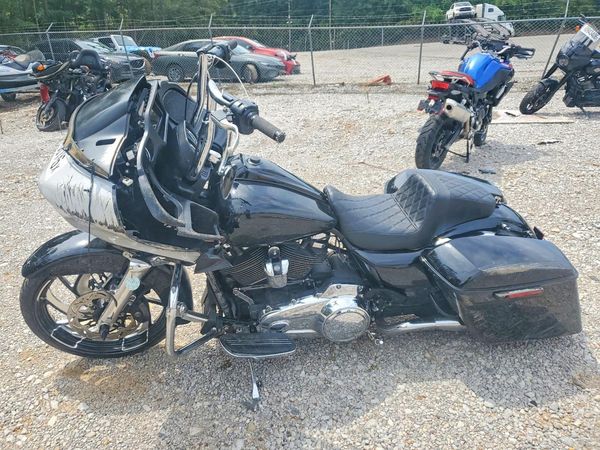 2022 HARLEY-DAVIDSON FLTRX