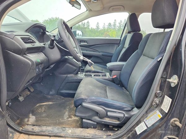 2015 HONDA CRV LX