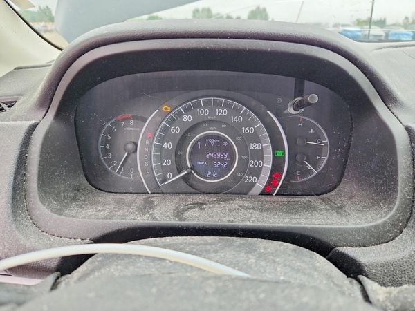 2015 HONDA CRV LX