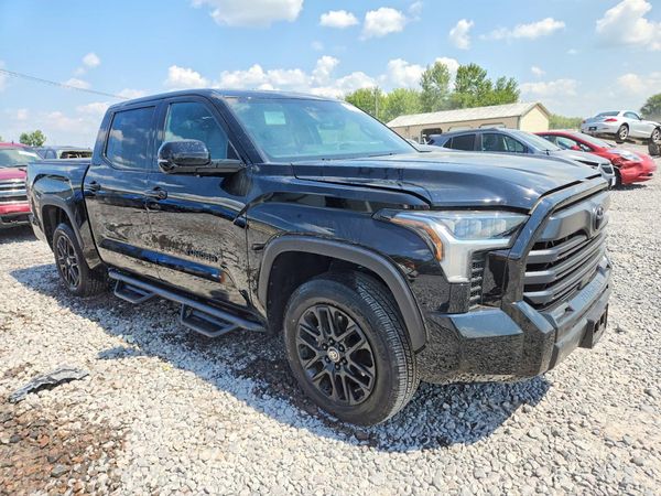 2026 TOYOTA TUNDRA