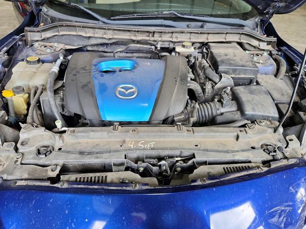 2013 MAZDA 3 Touring/GS
