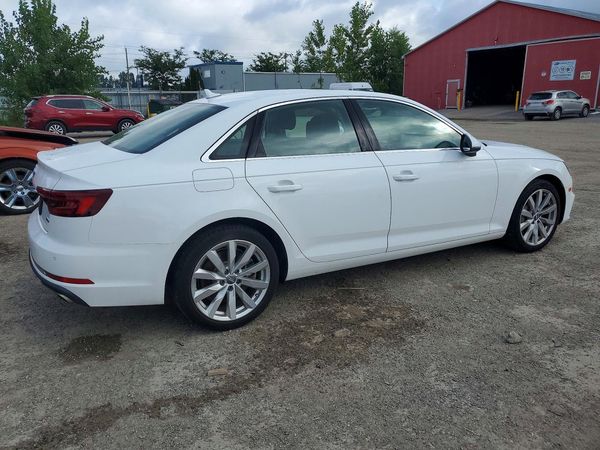 2019 AUDI A4 quattro Premium