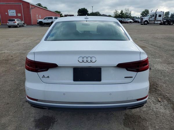 2019 AUDI A4 quattro Premium