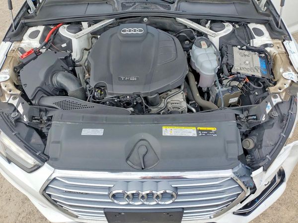 2019 AUDI A4 quattro Premium