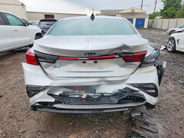 2021 KIA FORTE FE, LXS