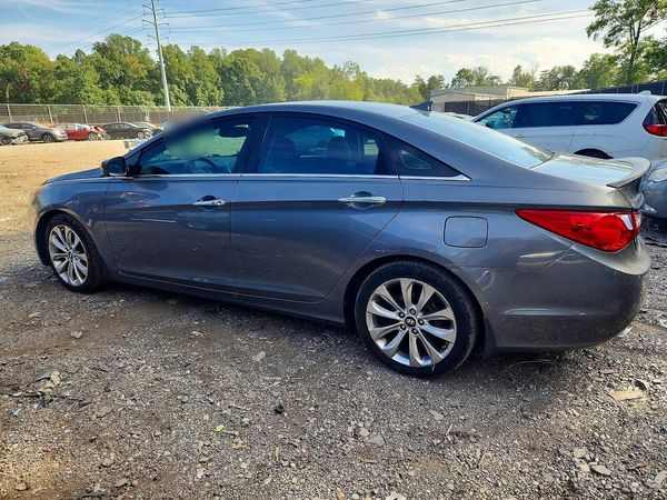 2013 HYUNDAI SONATA