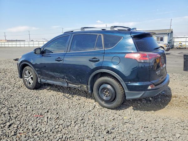 2018 TOYOTA RAV4 LE — DSRA