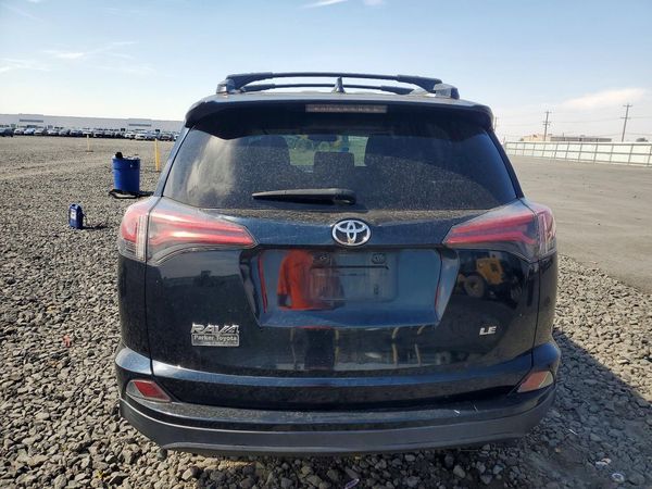 2018 TOYOTA RAV4 LE — DIRR