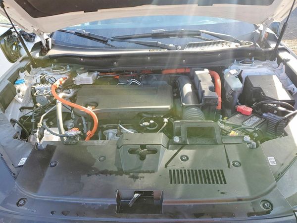 2024 HONDA CRV Sport Touring — Engine bay