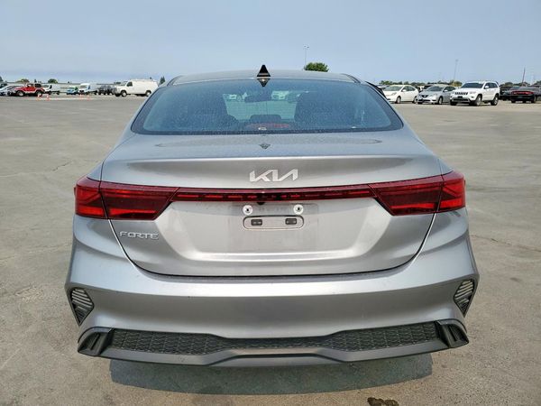 2024 KIA FORTE