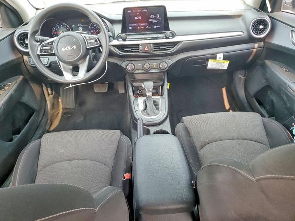 2024 KIA FORTE