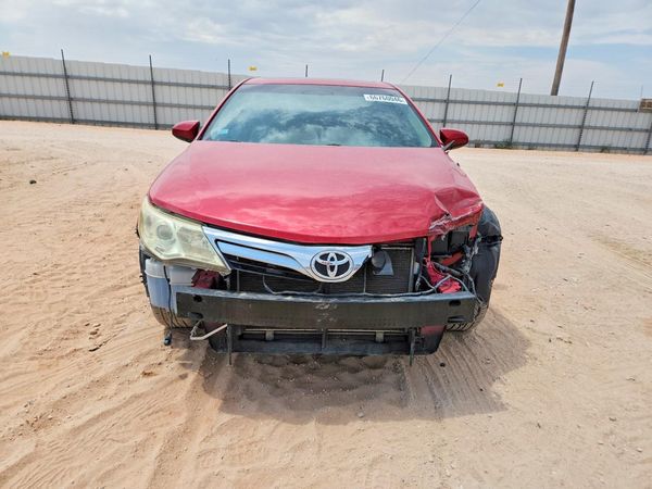 2013 TOYOTA CAMRY