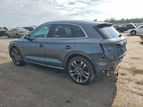 2018 AUDI SQ5