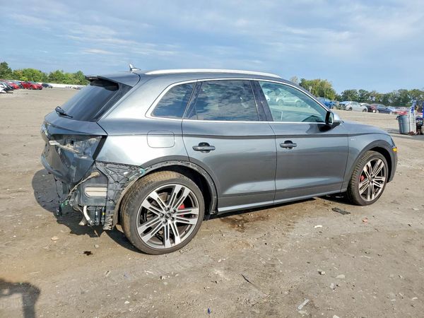 2018 AUDI SQ5