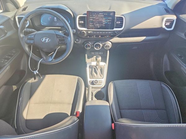 2023 HYUNDAI VENUE SEL, Limited